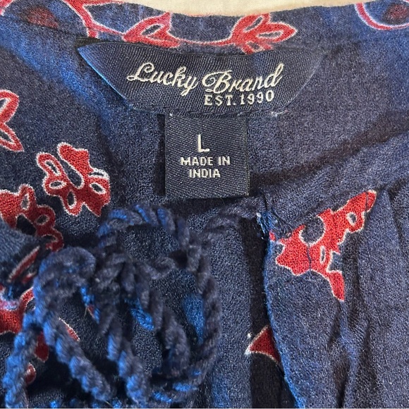Lucky Brand Long Sleeve Tie Tassel Red & Navy Floral Blouse Boho Women’s Large - Picture 3 of 15